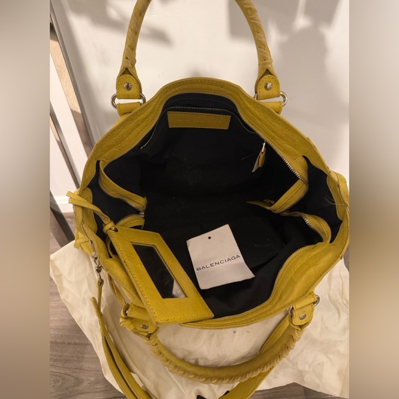 Balenciaga Vibrant Yellow Satchel - Picture 3 of 4
